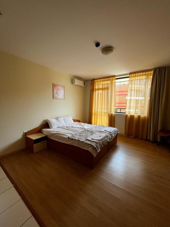 Mario Beach Apartment Nessebar Exterior photo